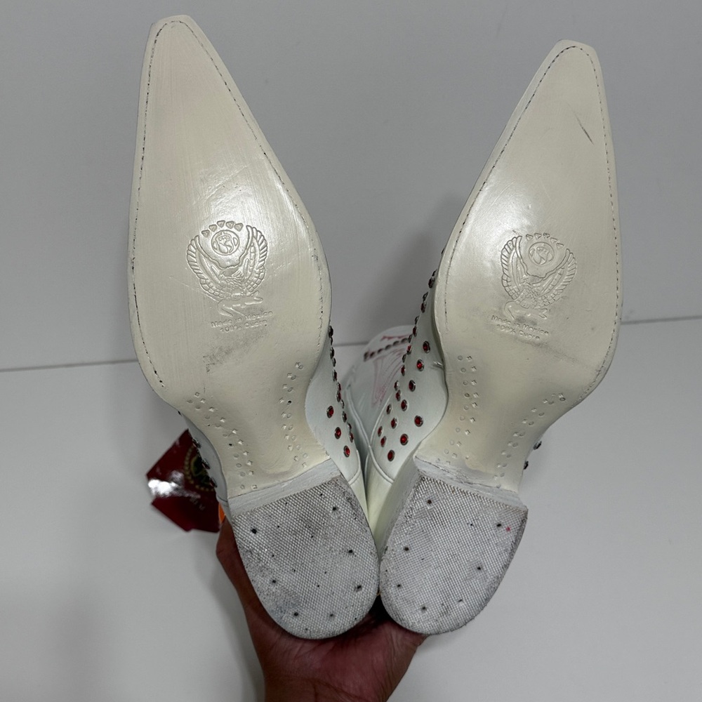 Botas Aguila Real Leather Pointy Boots - Picture 16 of 17